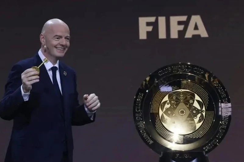 حصرياً: شعار بطل كأس العالم للأندية 2025 على القميص لمدة 4 سنوات - تقارير تكشف التفاصيل!