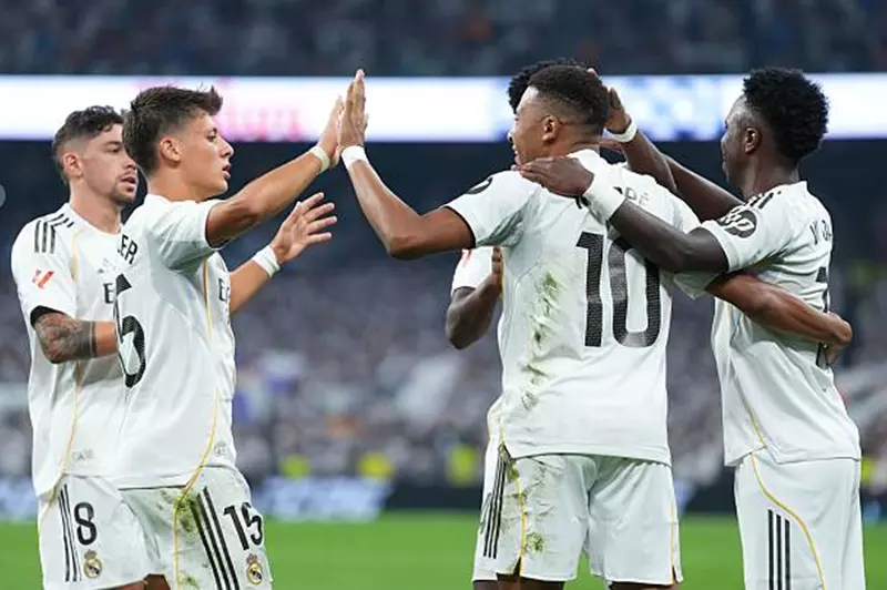 بداية قوية لريال مدريد في الليجا بفوز مثير على أوساسونا بفضل مبابي